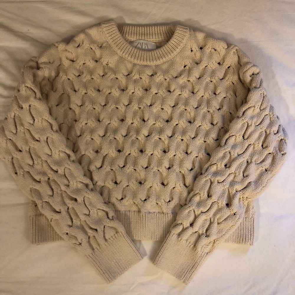 EUC Zara Girl's Cropped ChunkyKnit Sweater Size 13-14 Cotton Poly B58